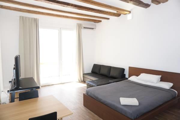 Spacious Doubleroom Apartment At Sants برشلونة المظهر الخارجي الصورة
